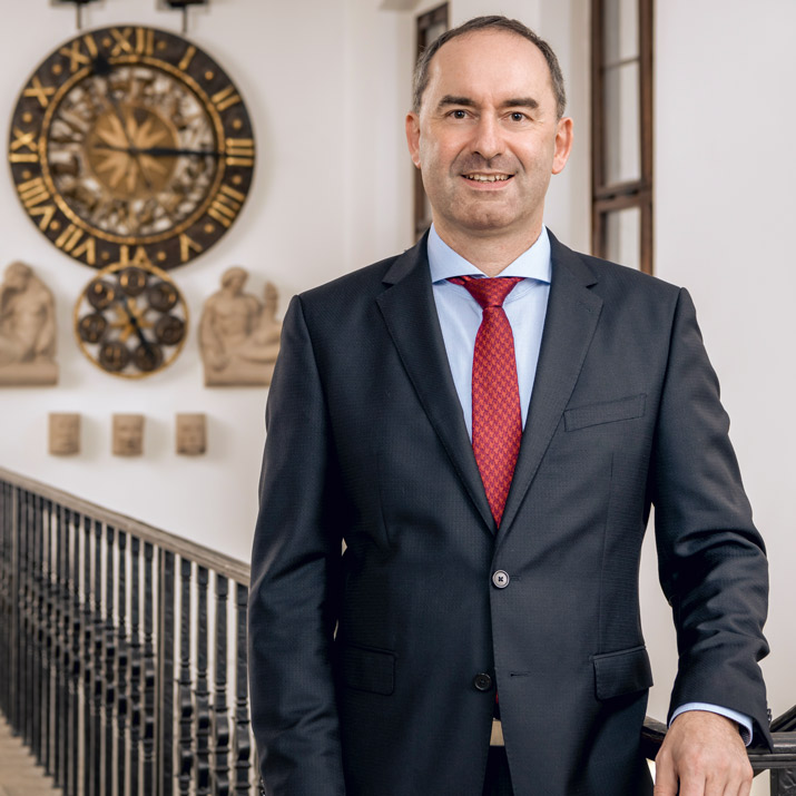 Bayerns Wirtschaftsminister und LfA-Verwaltungsratsvorsitzender Hubert Aiwanger