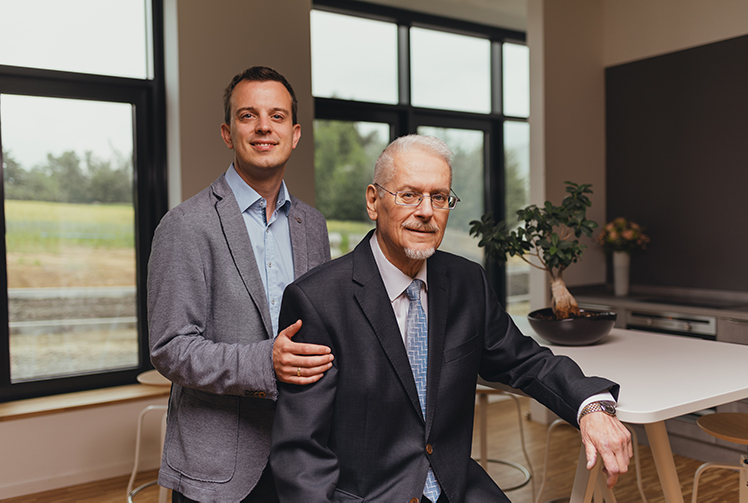 Iris Biotech Geschäftsführer Steffen Tropitzsch und Oskar Tropitzsch