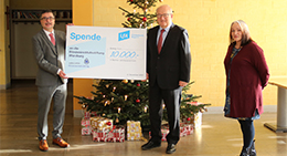 Spendenübergabe: