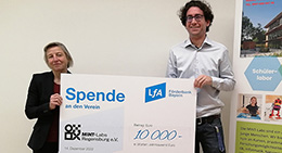 Spendenübergabe: